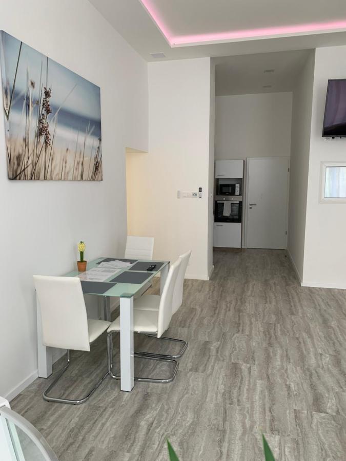Luxury Apartment In The Central Boedapest Buitenkant foto